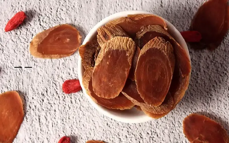 Nhân sâm ngâm mật ong